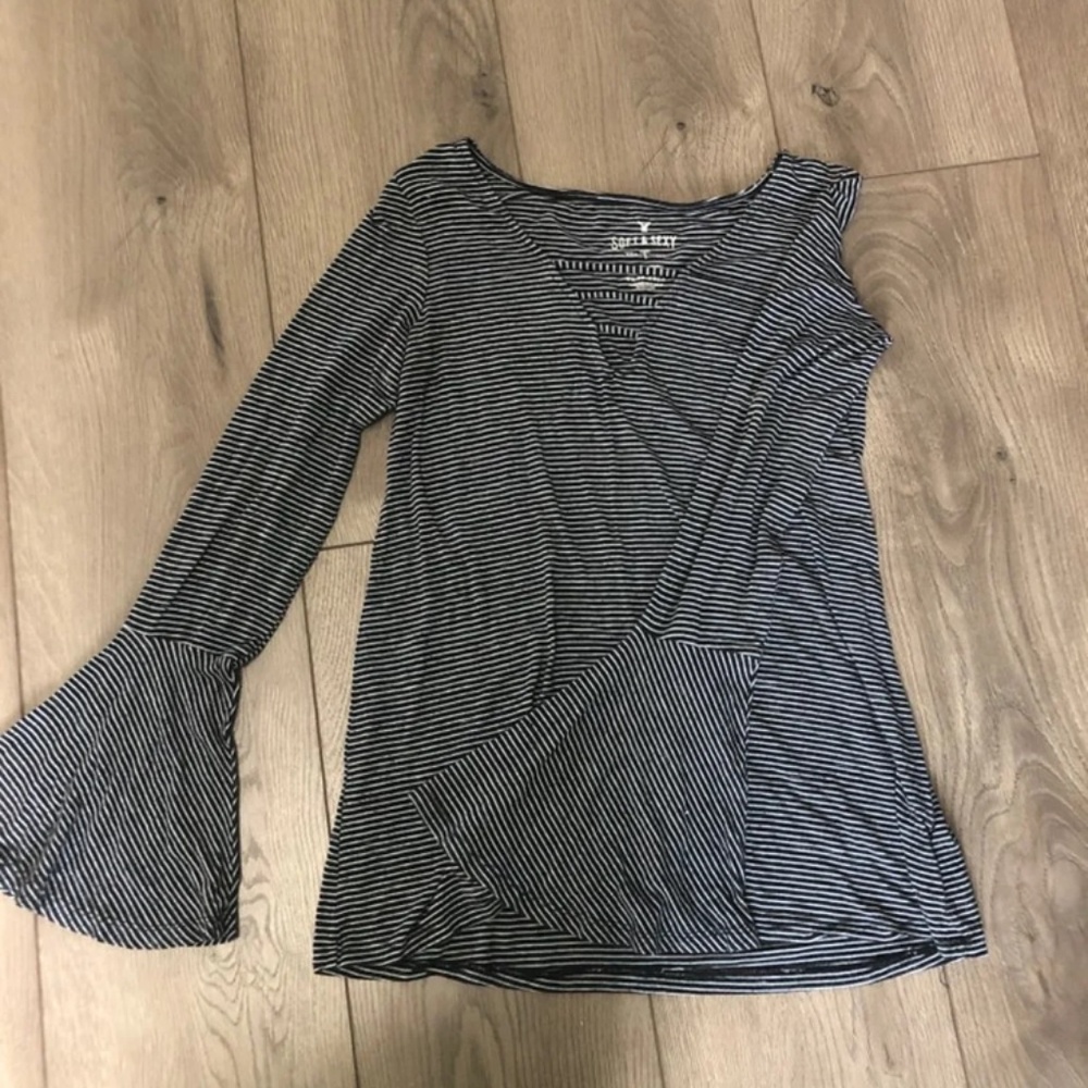 American Eagle Top